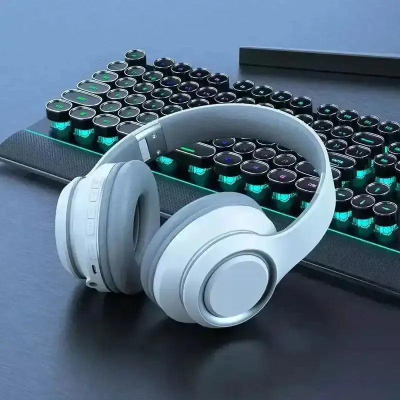 AKZ Max600 Review: Wireless Headphones That Work Without Your Phone - KRELOV